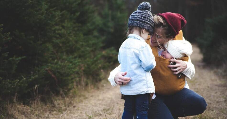 I segni e i sintomi della malattia celiaca possono variare notevolmente e sono diversi nei bambini e negli adulti.